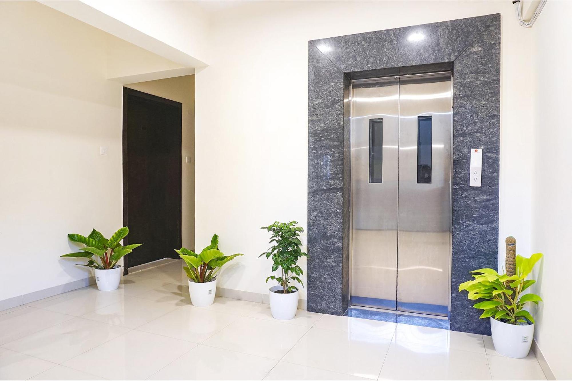 Fabhotel Majestic Luxurious - Nr Rajaram Bhiku Pathare Stadium Пуне Екстер'єр фото