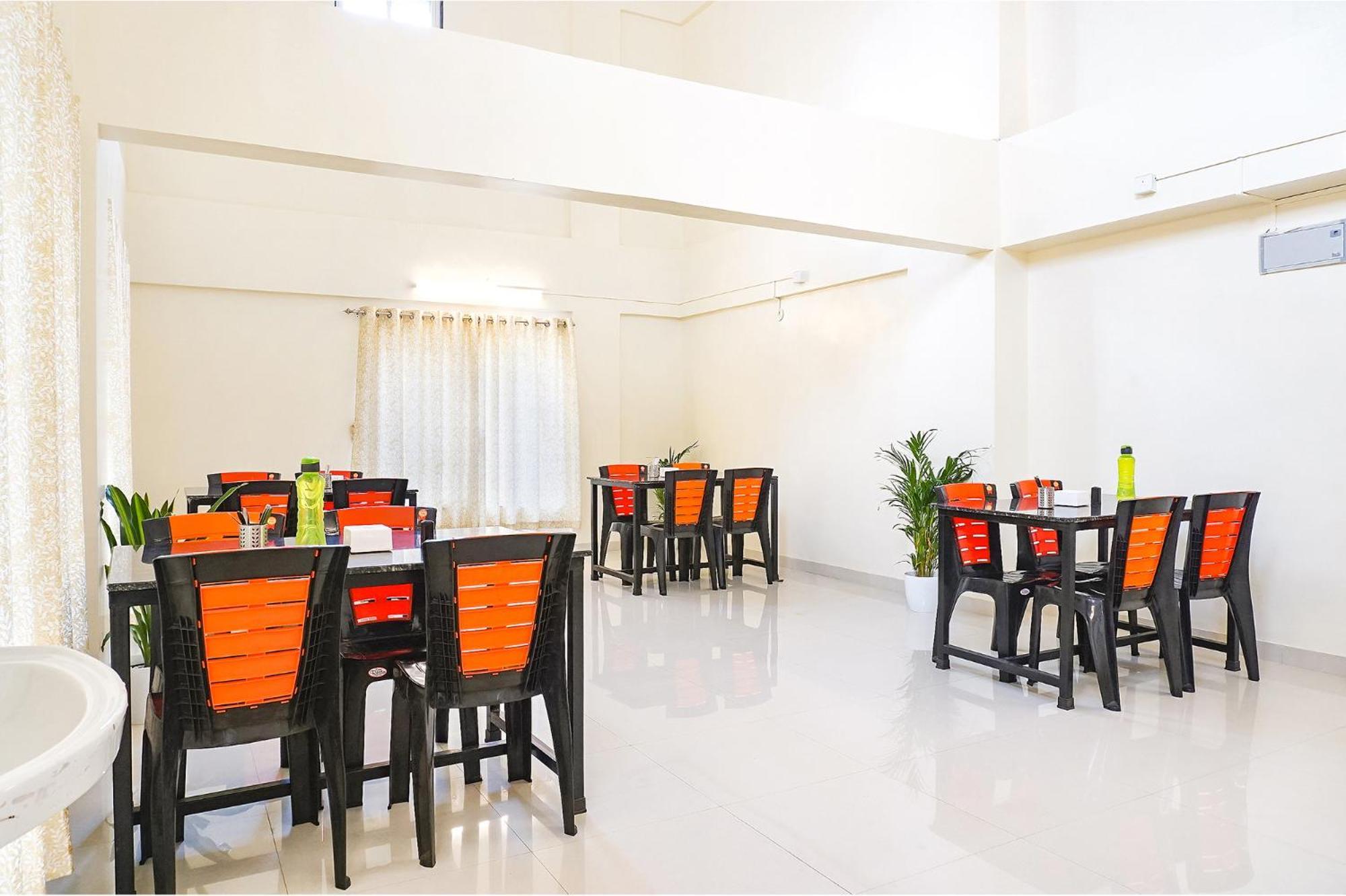 Fabhotel Majestic Luxurious - Nr Rajaram Bhiku Pathare Stadium Пуне Екстер'єр фото